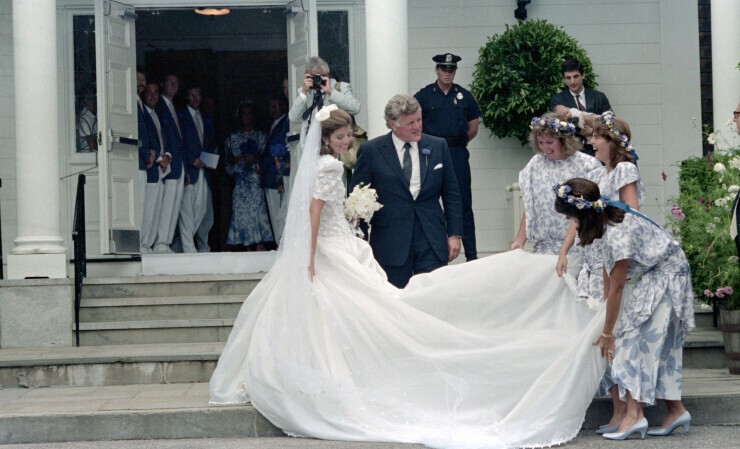 caroline kennedy wedding