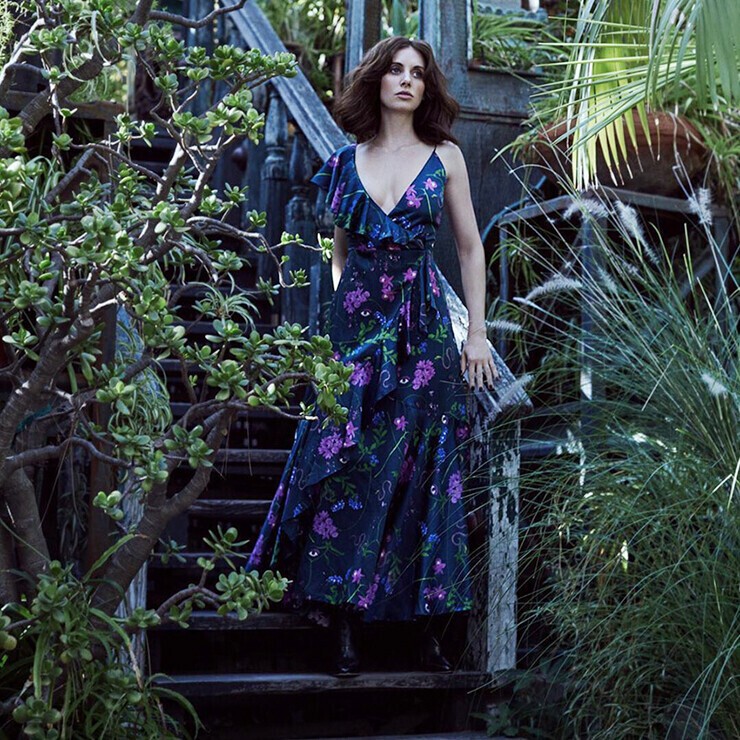Alison Brie modelo