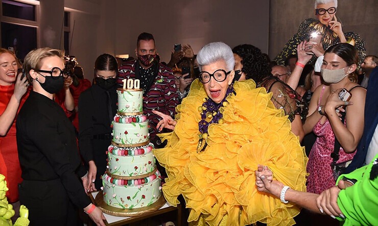 Iris Apfel biography