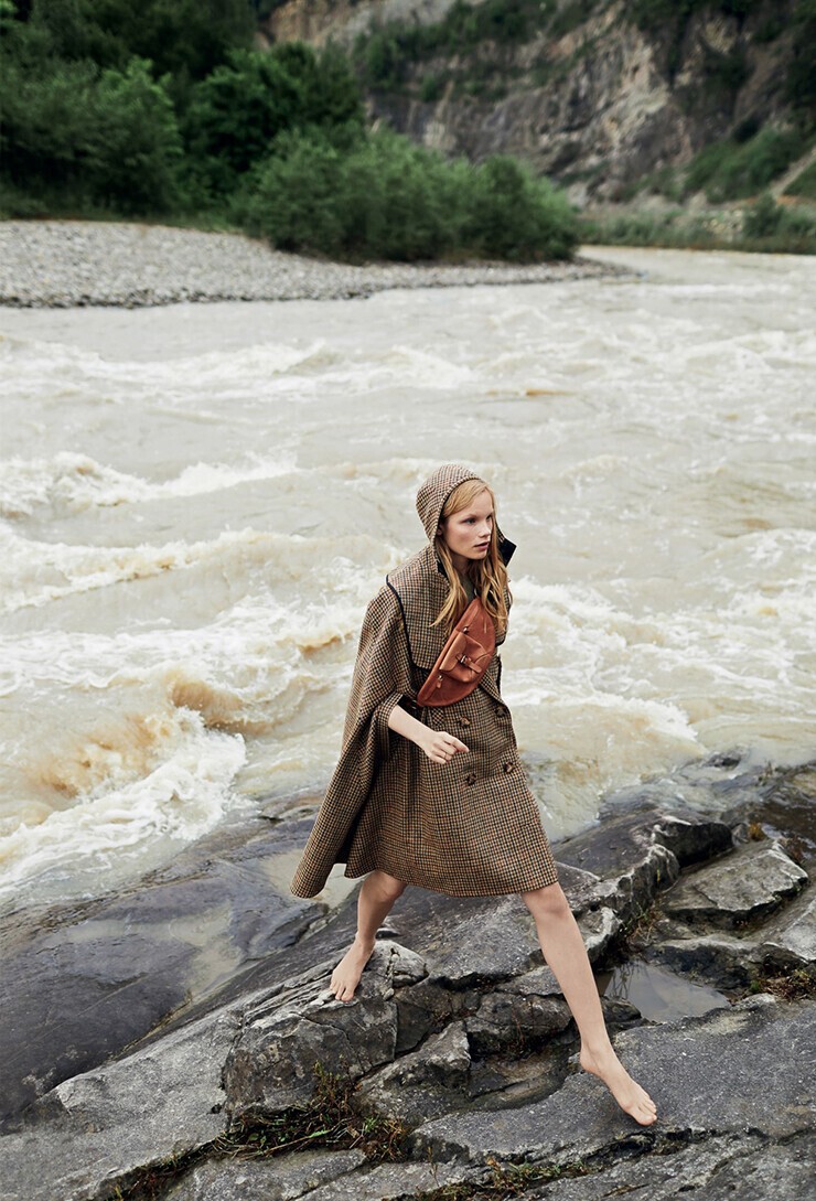 Polina Oganicheva model