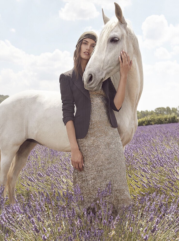 Ronja Furrer model