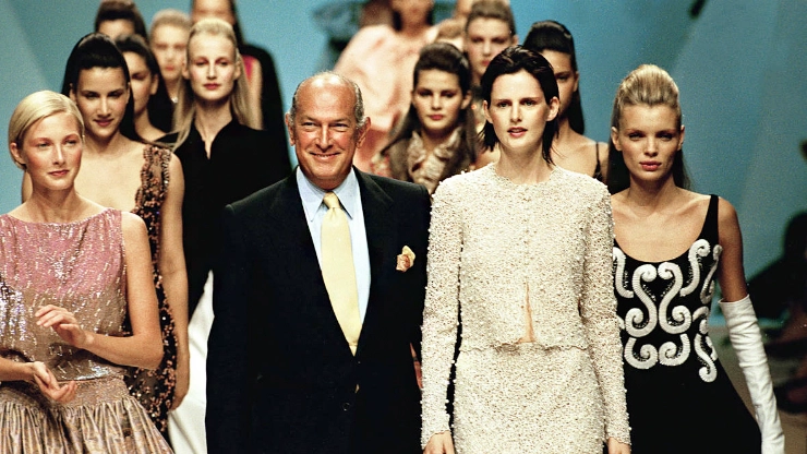 Oscar de la Renta bio