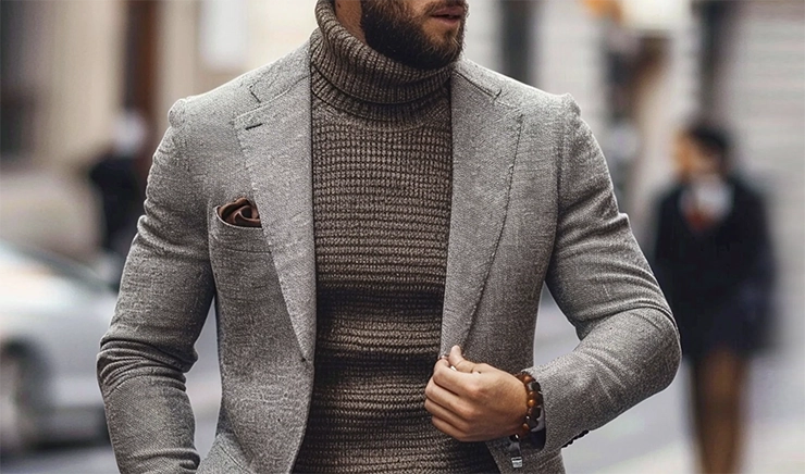 Turtleneck With a Tailored Jacket