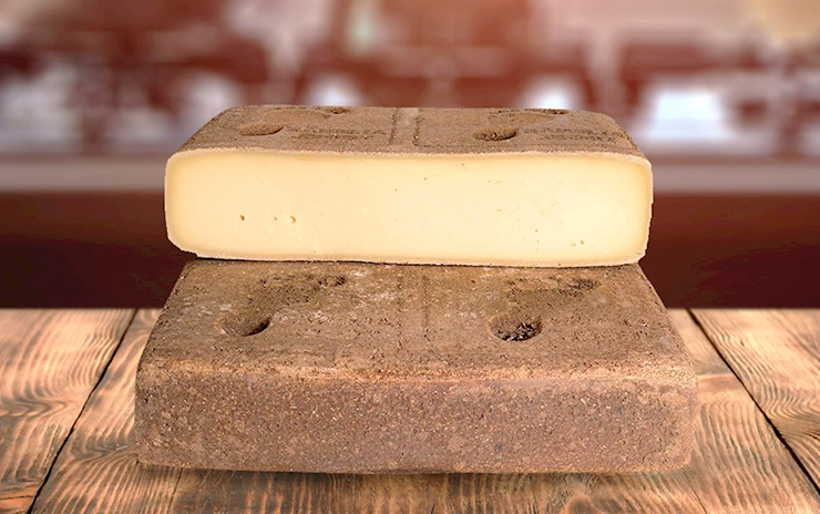 Almnas Tegel cheese