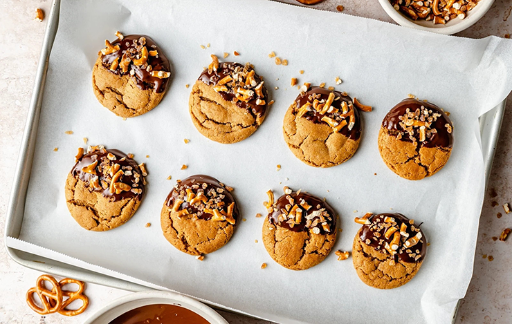Chocolate Dipped Peanut Butter Cookies