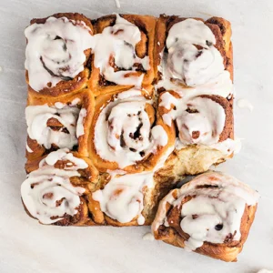 Cinnabon Cinnamon Rolls recipe