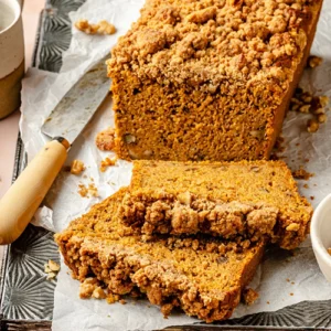 Pumpkin Bread with Cinnamon and Walnuts
