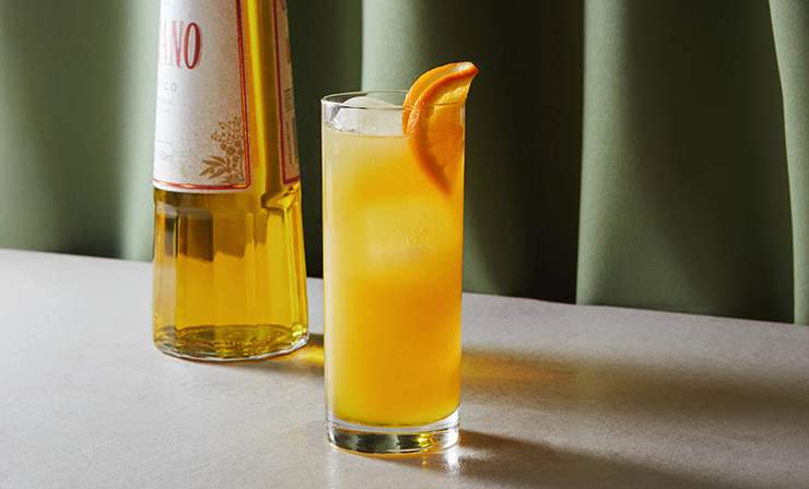Harvey Wallbanger cocktail