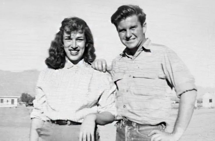 gert boyle biography
