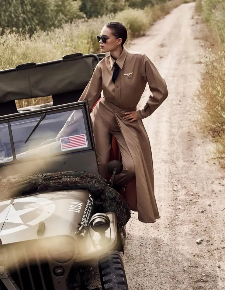 Loane Normand model