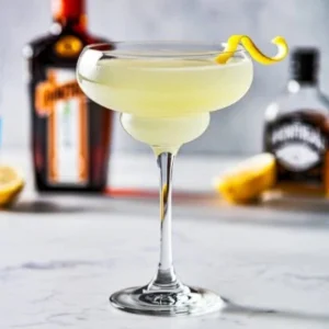 Corpse Reviver #2 cocktail