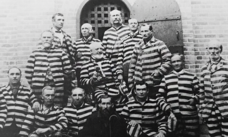 prison costume history