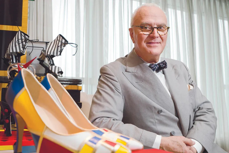 Manolo Blahnik biography