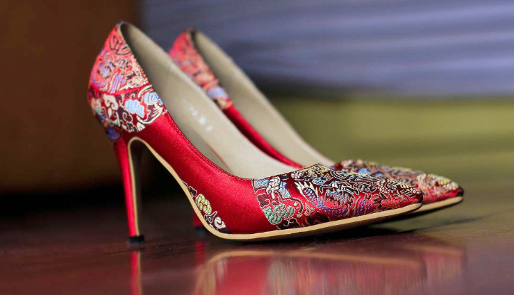 Manolo Blahnik biography