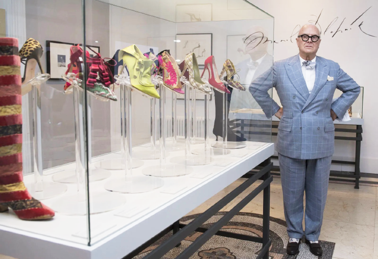 Manolo Blahnik biography